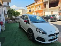Usata Abarth Grande Punto 155 CV (114 kW) 2008 Bianco Utilitaria