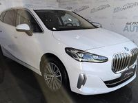 Usata BMW 218 Luxury Line 150 CV (110 kW) 2023 Bianco Monovolume