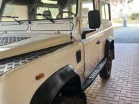 Usata Land Rover Defender 86 CV (63 kW) 1988 SUV