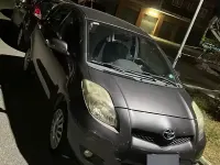 Usata Toyota Yaris Sol 69 CV (50 kW) 2011 Grigio Utilitaria