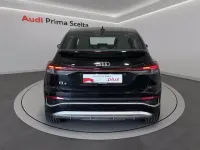 Usata Audi Q4 Sportback e-tron S-Line 150 kW (204 CV) 2023 Nero perla SUV