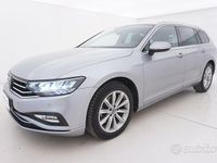 Usata VW Passat Business 150 CV (110 kW) 2022 Grigio Station wagon