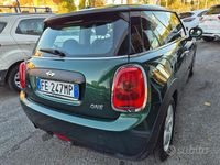 Usata Mini ONE 102 CV (75 kW) 2016 Grigio Utilitaria