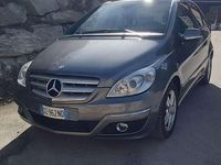 Usata Mercedes B200 Chrome 140 CV (102 kW) 2010 Monovolume