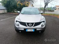 Usata Nissan Juke 117 CV (86 kW) 2011 Grigio SUV