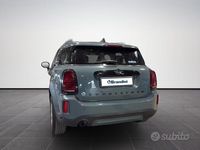 Usata Mini One D Countryman Classic 116 CV (85 kW) 2021 Sage green metallizzato SUV
