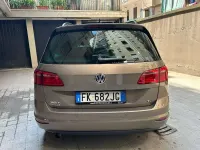 Usata VW Golf Sportsvan Comfortline 116 CV (85 kW) 2017 Oro Monovolume