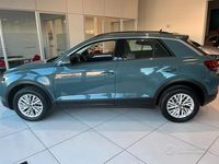 Usata VW T-Roc 110 CV (80 kW) 2023 Verde SUV