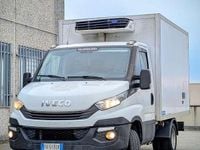 Usata Iveco Daily 136 CV (100 kW) 2017 Furgone