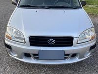 Usata Suzuki Ignis 83 CV (61 kW) 2001 Grigio Utilitaria