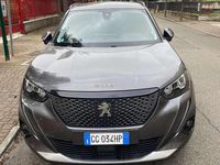 Usata Peugeot 2008 Allure 102 CV (75 kW) 2021 Argento SUV