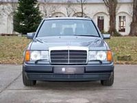 Usata Mercedes E280 197 CV (144 kW) 1993 Grigio Station wagon