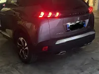 Usata Peugeot 2008 GT-line 131 CV (96 kW) 2021 Grigio SUV