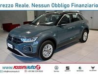 Usata VW T-Roc Life 150 CV (110 kW) 2024 Blu SUV