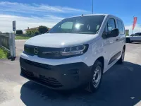 Nuova Opel Combo 101 CV (74 kW) 2026 Bianco Monovolume