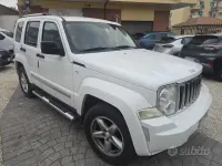Usata Jeep Cherokee Limited 200 CV (147 kW) 2013 Bianco SUV