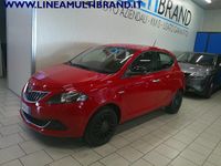Usata Lancia Ypsilon Silver 69 CV (50 kW) 2022 Rosso pastello Utilitaria
