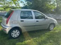 Usata Fiat Punto 69 CV (50 kW) 2005 Grigio Utilitaria