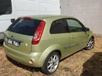 Usata Ford Fiesta 75 CV (55 kW) 2006 Utilitaria