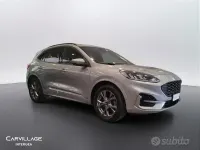 Usata Ford Kuga ST-Line 150 CV (110 kW) 2023 Grigio SUV