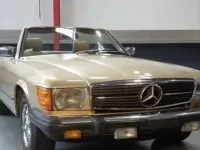 Usata Mercedes SL380 204 CV (150 kW) 1983 Marrone Cabrio