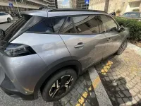 Usata Peugeot 2008 Allure 102 CV (75 kW) 2024 SUV
