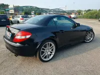 Usata Mercedes SLK300 163 CV (119 kW) 2009 Grigio Cabrio