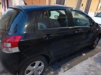 Usata Toyota Yaris 65 CV (47 kW) 2007 Nero Utilitaria