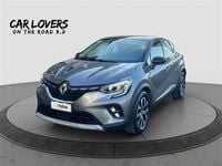 Usata Renault Captur Techno 140 CV (102 kW) 2022 Grigio chiaro SUV