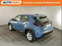 Usata Toyota Yaris Cross Business Edition 92 CV (67 kW) 2022 Blu/azzurro SUV