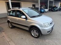 Usata Fiat Panda 4x4 Climbing 75 CV (55 kW) 2011 Grigio Utilitaria