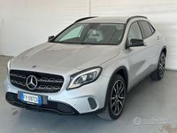 Begagnad Mercedes GLA200 Executive 136 HK (100 kW) 2019 Grå SUV