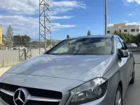 Usata Mercedes A180 109 CV (80 kW) 2016 Grigio Berlina