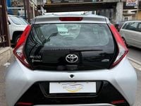 Second-hand Toyota Aygo Connect Style 72 CP (52 kW) 2020 Gri Hatchback