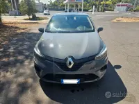 Usata Renault Clio V Intens 101 CV (74 kW) 2021 Bluazzurro Berlina