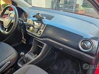 Usata VW up! Move 68 CV (50 kW) 2020 Rosso Utilitaria