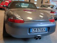 Usata Porsche Boxster 252 CV (185 kW) 2001 Grigio Cabrio