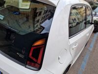 Usata VW up! 70 CV (51 kW) 2017 Bianco Utilitaria