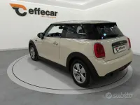 Usata Mini One D 95 CV (69 kW) 2018 Beige Utilitaria