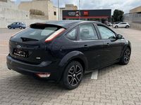 Usata Ford Focus 110 CV (80 kW) 2011 Nero Berlina