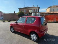 Usata Fiat 600 54 CV (39 kW) 2010 Rosso Utilitaria