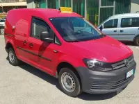 Usata VW Caddy 122 CV (89 kW) 2016 Rosso Monovolume