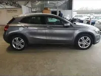Usata Mercedes GLA200 Business 136 CV (100 kW) 2017 Grigio SUV