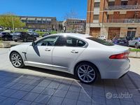 Usata Jaguar XF Luxury 190 CV (139 kW) 2012 Bianco Berlina