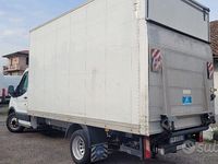 Usata Ford Transit 131 CV (96 kW) 2019 Bianco / pastello Cabrio