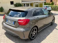 Usata Mercedes A180 Premium 109 CV (80 kW) 2013 Marrone Utilitaria