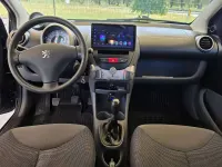 Usata Peugeot 107 54 CV (39 kW) 2008 Utilitaria
