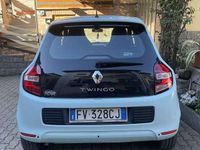 Usata Renault Twingo SE 69 CV (50 kW) 2019 Blu/azzurro Utilitaria