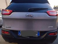 Usata Jeep Cherokee Longitude 140 CV (102 kW) 2016 Grigio SUV
