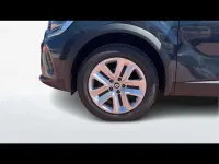 Usata Renault Captur Zen 101 CV (74 kW) 2023 Grigio scuro SUV